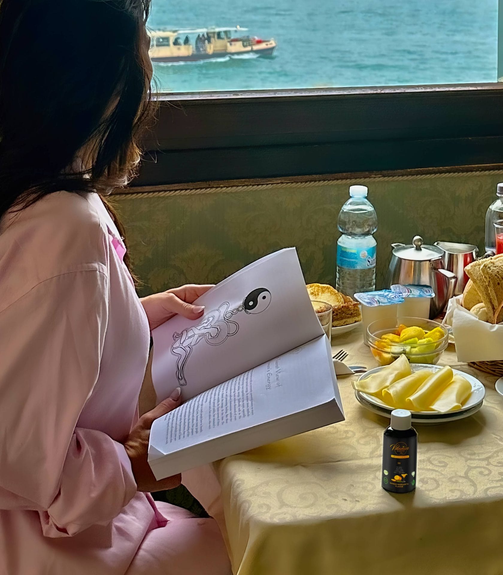 twitter-stream-two-photos-Vitamin Shots Bottle Photo Venice Table